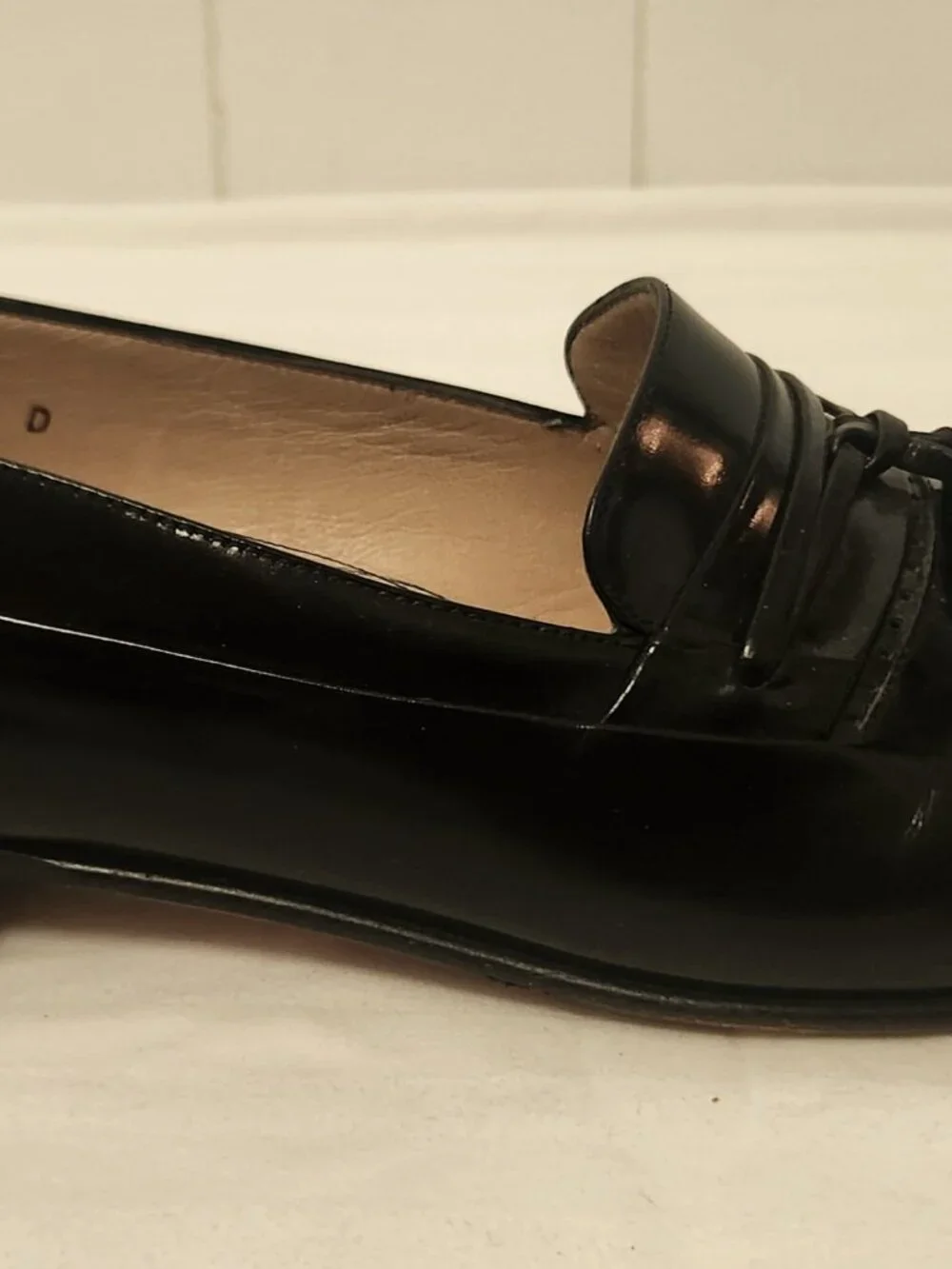 Bally men's loafers 9.5 black tassel Brisbane Italy